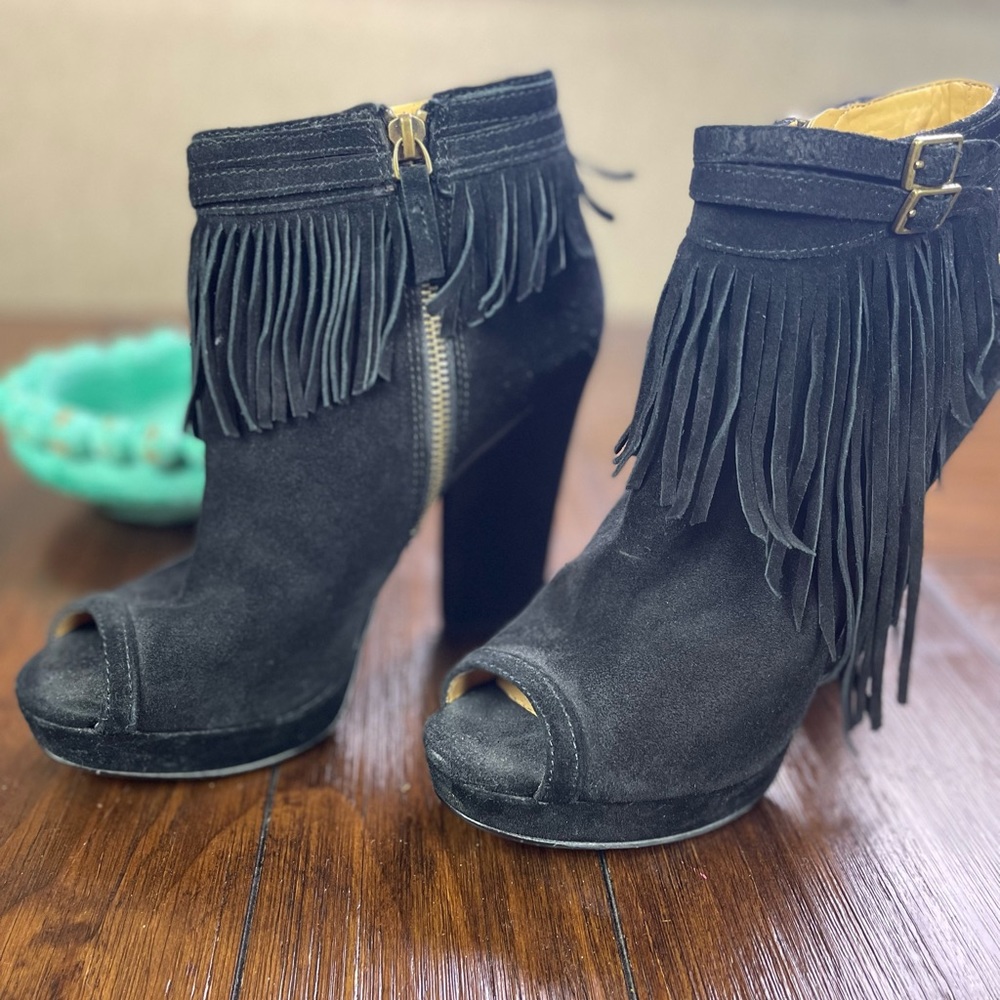 Nine West Suede Fringed Peep Toe Heeled Booties